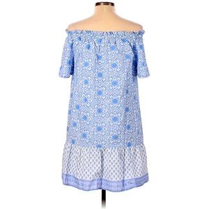 Vineyard vines blue floral off shoulder dress